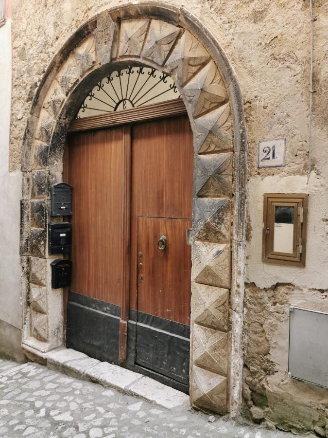 Casa D'Arte Vintage L&B - 170Metri Da Pepe In Grani Lejlighed Caiazzo Eksteriør billede